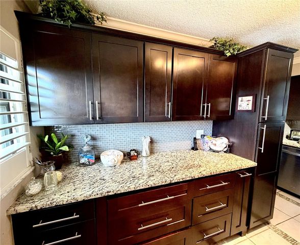 1000 COVE CAY DRIVE 4D, Clearwater, FL 33760