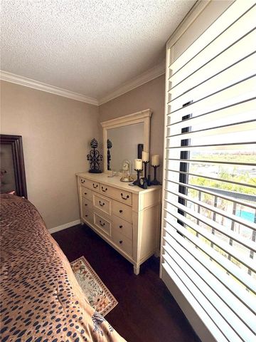 1000 COVE CAY DRIVE 4D, Clearwater, FL 33760