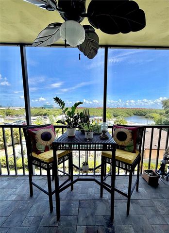 1000 COVE CAY DRIVE 4D, Clearwater, FL 33760