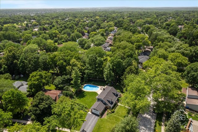 1553 Allen Lane, St. Charles, IL 60174