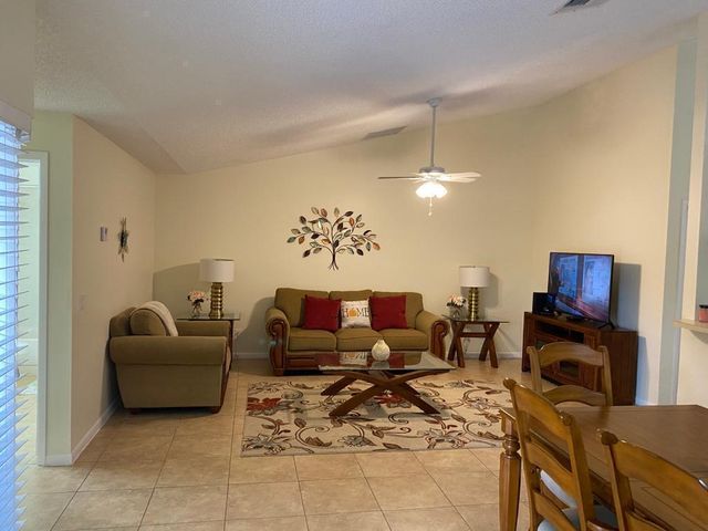 13825 YARMOUTH Drive D, Wellington, FL 33414