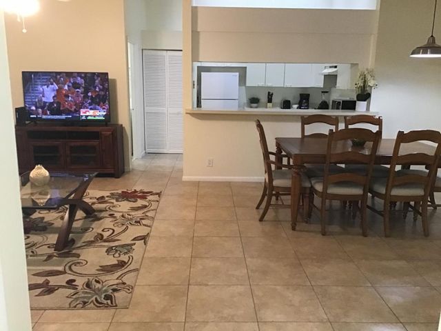 13825 YARMOUTH Drive D, Wellington, FL 33414
