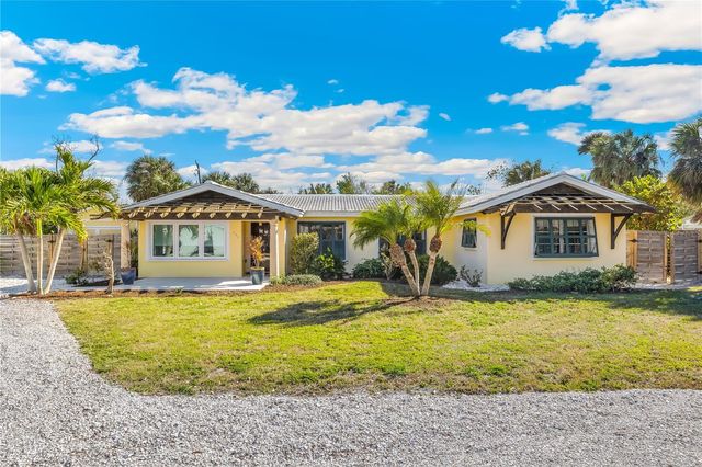 320 GASPARILLA STREET, Boca Grande, FL 33921