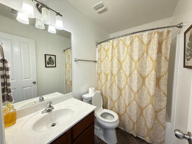 2422 Duxbury Dr, Columbia, TN 38401