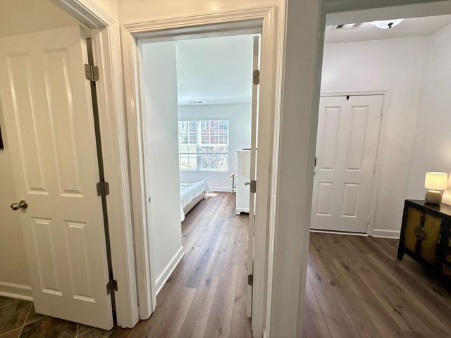 2422 Duxbury Dr, Columbia, TN 38401