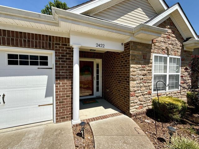 2422 Duxbury Dr, Columbia, TN 38401