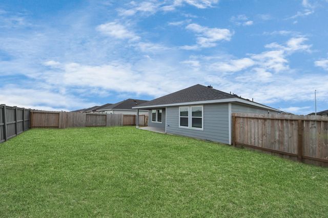 2007 Woodlark Way, Sealy, TX 77474