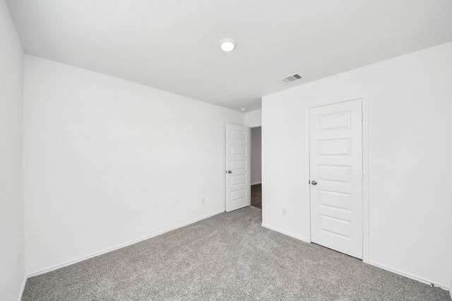 2007 Woodlark Way, Sealy, TX 77474