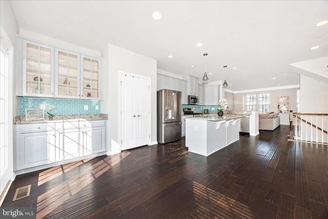 5812 ROCHEFORT ST, Ijamsville, MD 21754