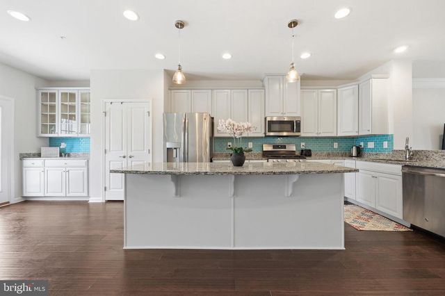 5812 ROCHEFORT ST, Ijamsville, MD 21754