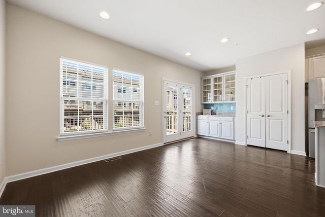 5812 ROCHEFORT ST, Ijamsville, MD 21754
