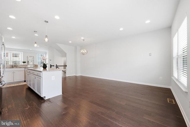 5812 ROCHEFORT ST, Ijamsville, MD 21754
