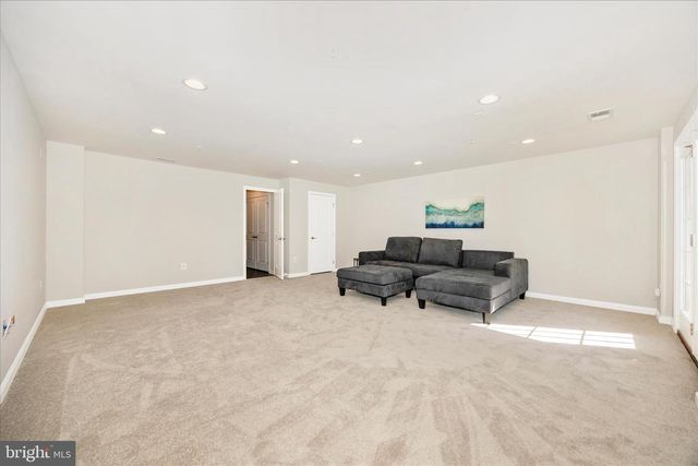 5812 ROCHEFORT ST, Ijamsville, MD 21754