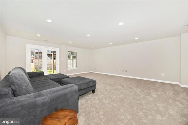 5812 ROCHEFORT ST, Ijamsville, MD 21754