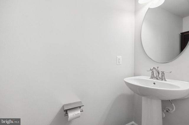 5812 ROCHEFORT ST, Ijamsville, MD 21754