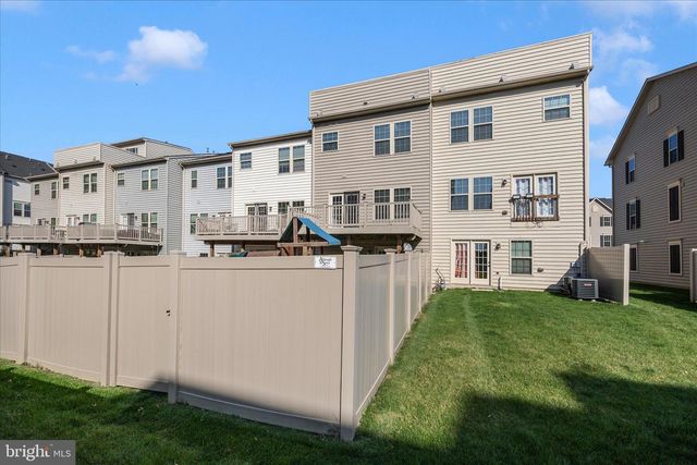5812 ROCHEFORT ST, Ijamsville, MD 21754