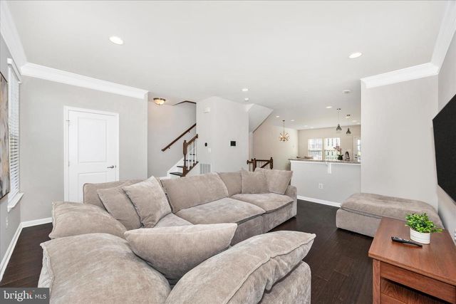 5812 ROCHEFORT ST, Ijamsville, MD 21754