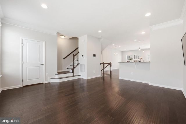 5812 ROCHEFORT ST, Ijamsville, MD 21754