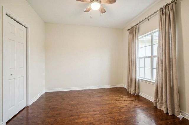 2427 Pearland Avenue, Pearland, TX 77581