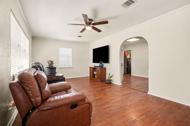 2427 Pearland Avenue, Pearland, TX 77581