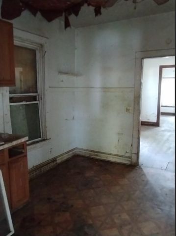 500 W 103rd Place, Chicago, IL 60628