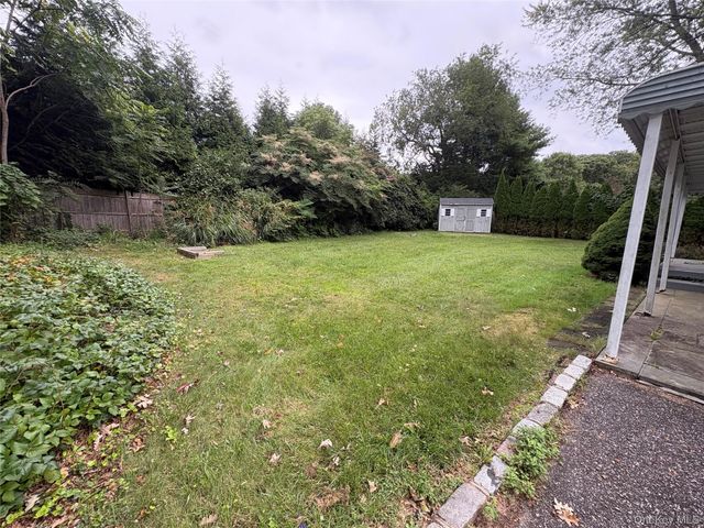 9 Harrison Avenue, East Setauket, NY 11733