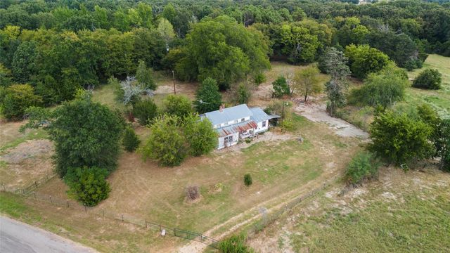 573 County Road 1116 E, Sulphur Springs, TX 75482