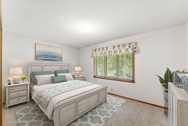 4723 Forest Circle, Minnetonka, MN 55345