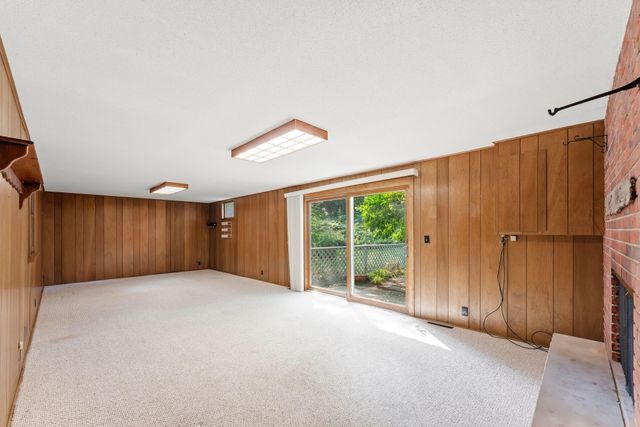 4723 Forest Circle, Minnetonka, MN 55345