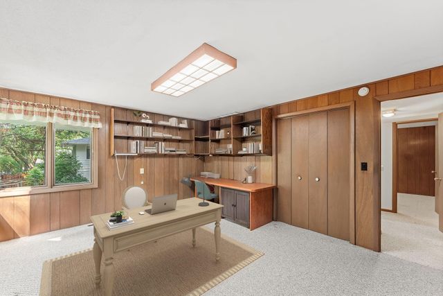 4723 Forest Circle, Minnetonka, MN 55345