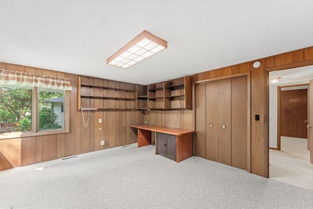 4723 Forest Circle, Minnetonka, MN 55345