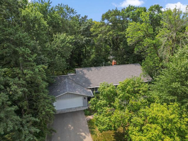 4723 Forest Circle, Minnetonka, MN 55345