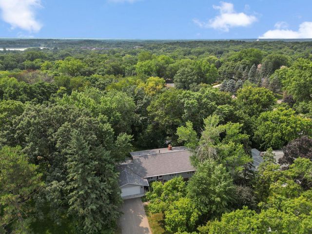 4723 Forest Circle, Minnetonka, MN 55345