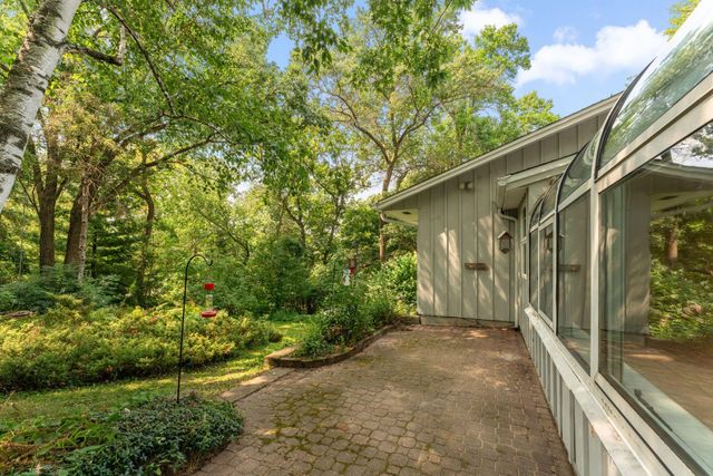 4723 Forest Circle, Minnetonka, MN 55345