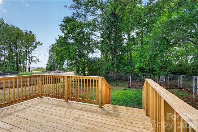 850 E Nc 152 Highway, China Grove, NC 28023