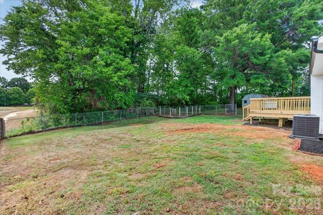 850 E Nc 152 Highway, China Grove, NC 28023