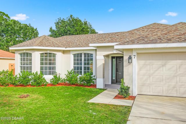 7 Ripton Place, Palm Coast, FL 32164