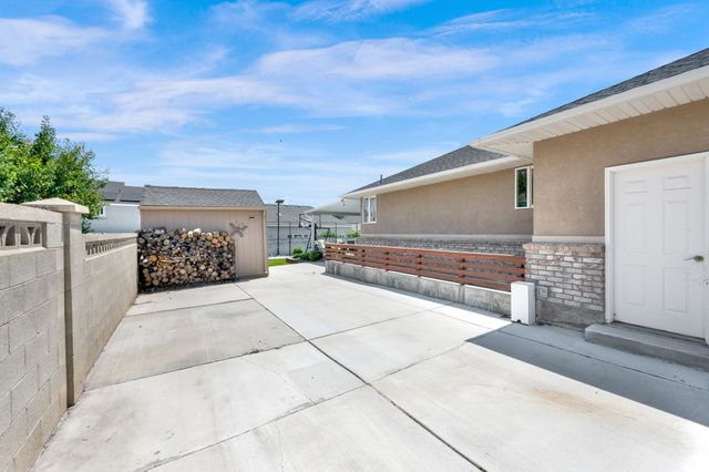 9521 S 1860 W, South Jordan, UT 84095