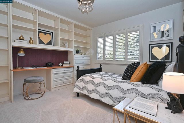 672 Enrica Ln, Walnut Creek, CA 94597