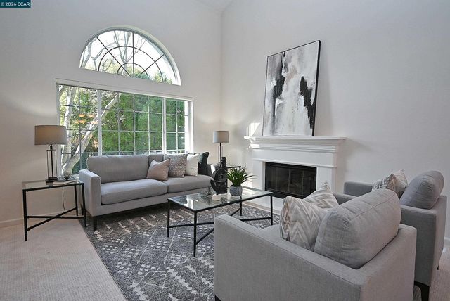 672 Enrica Ln, Walnut Creek, CA 94597