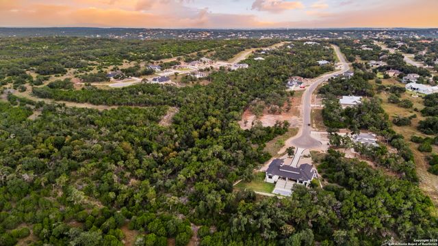 1484 Stahlman, New Braunfels, TX 78132