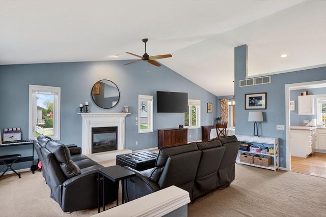 1106 Turnberry Court, Waunakee, WI 53597