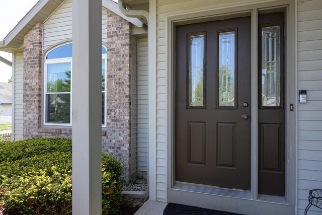 1106 Turnberry Court, Waunakee, WI 53597