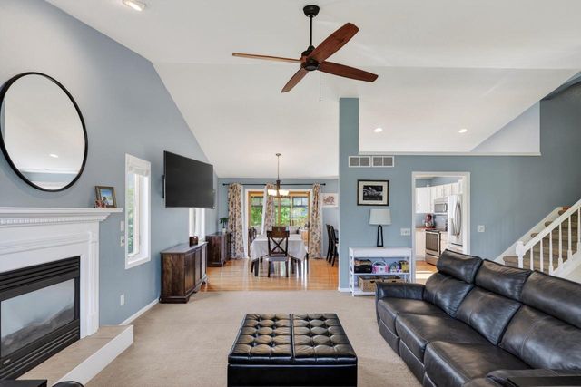 1106 Turnberry Court, Waunakee, WI 53597