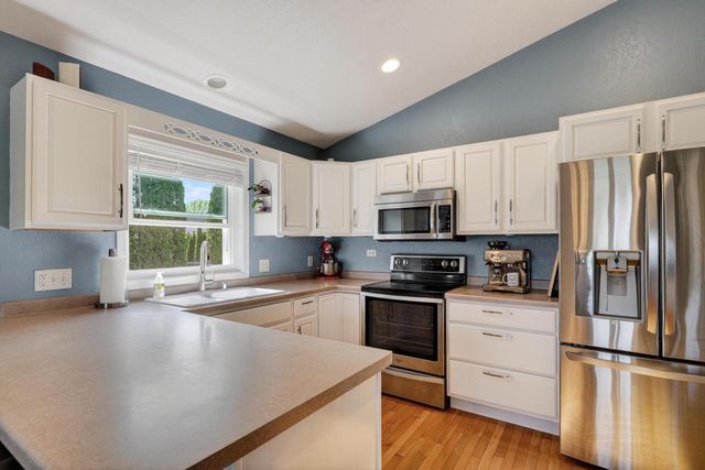 1106 Turnberry Court, Waunakee, WI 53597