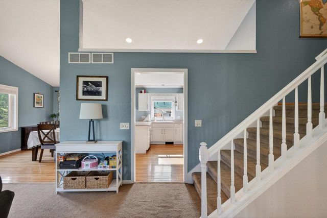 1106 Turnberry Court, Waunakee, WI 53597