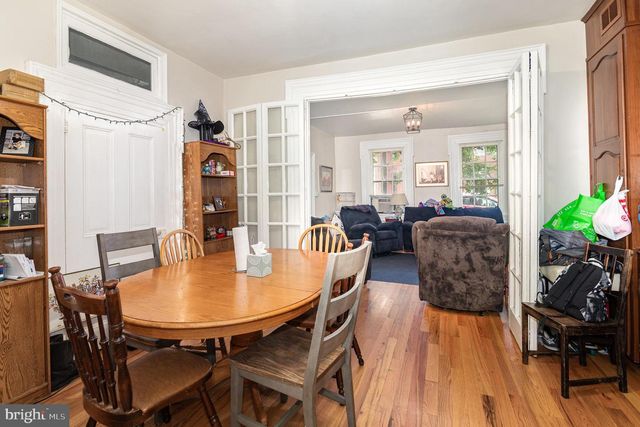 313 E MAIN ST, Mechanicsburg, PA 17055