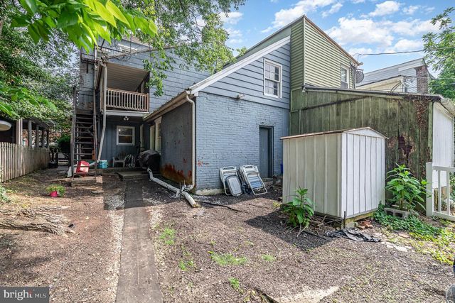 313 E MAIN ST, Mechanicsburg, PA 17055