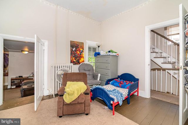 313 E MAIN ST, Mechanicsburg, PA 17055