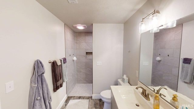 4543 W Cypress Drive, Jasper, IN 47546